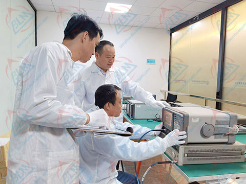 电学亚洲午夜在线图片