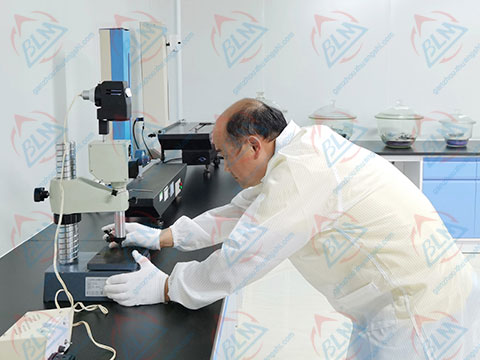 工厂亚洲午夜在线图片