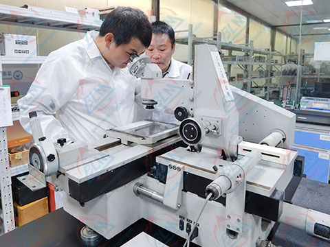 工厂亚洲午夜在线图片